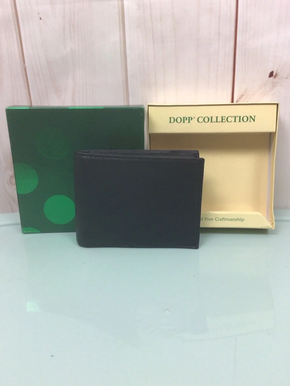 Dopp Collection Black Leather Bifold Wallet
